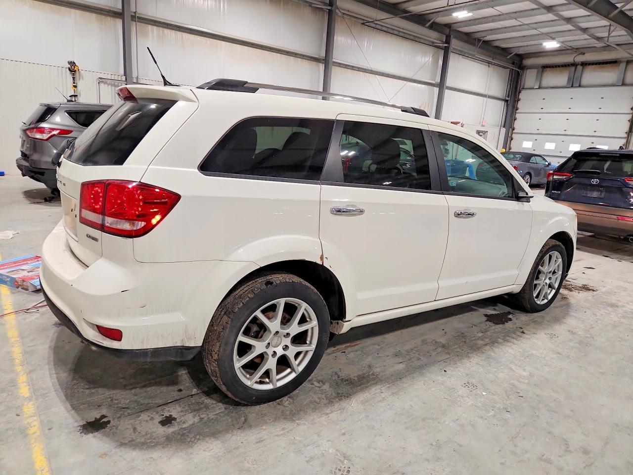 2011 Dodge Journey Crew - Фото 3