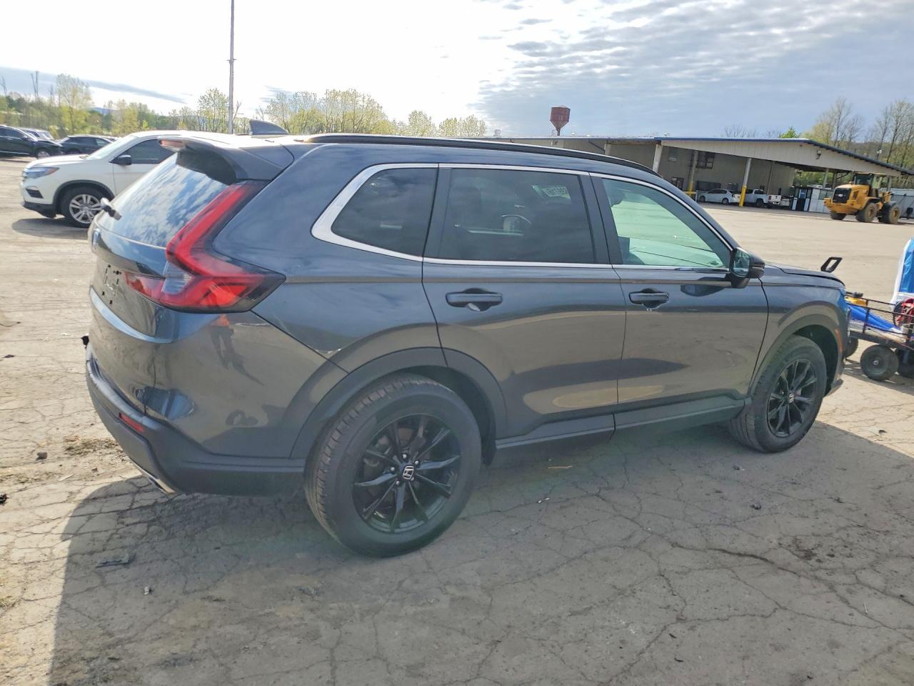 2023 Honda Cr-V Sport - Image 3