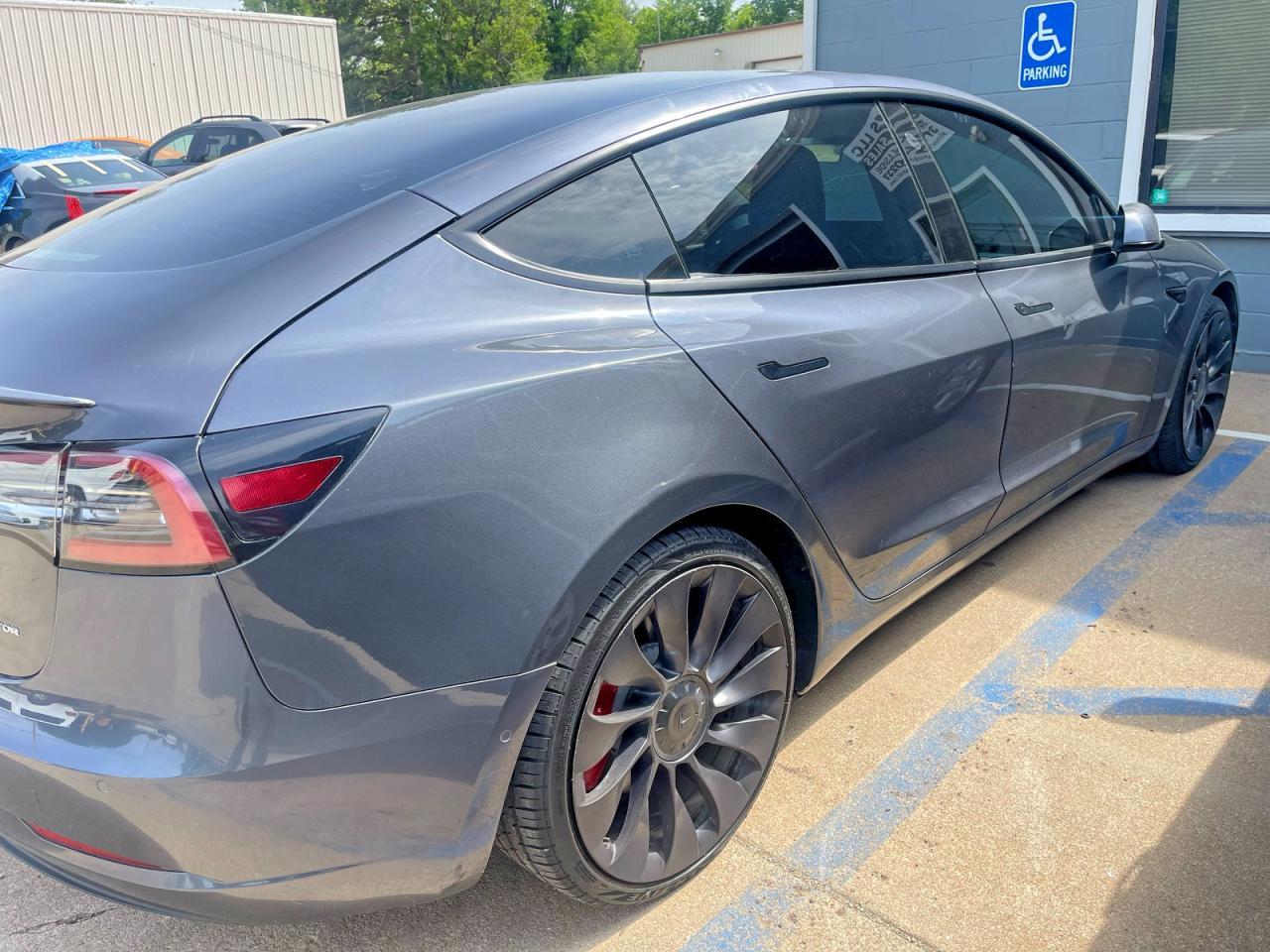 2021 Tesla Model 3 - Фото 4