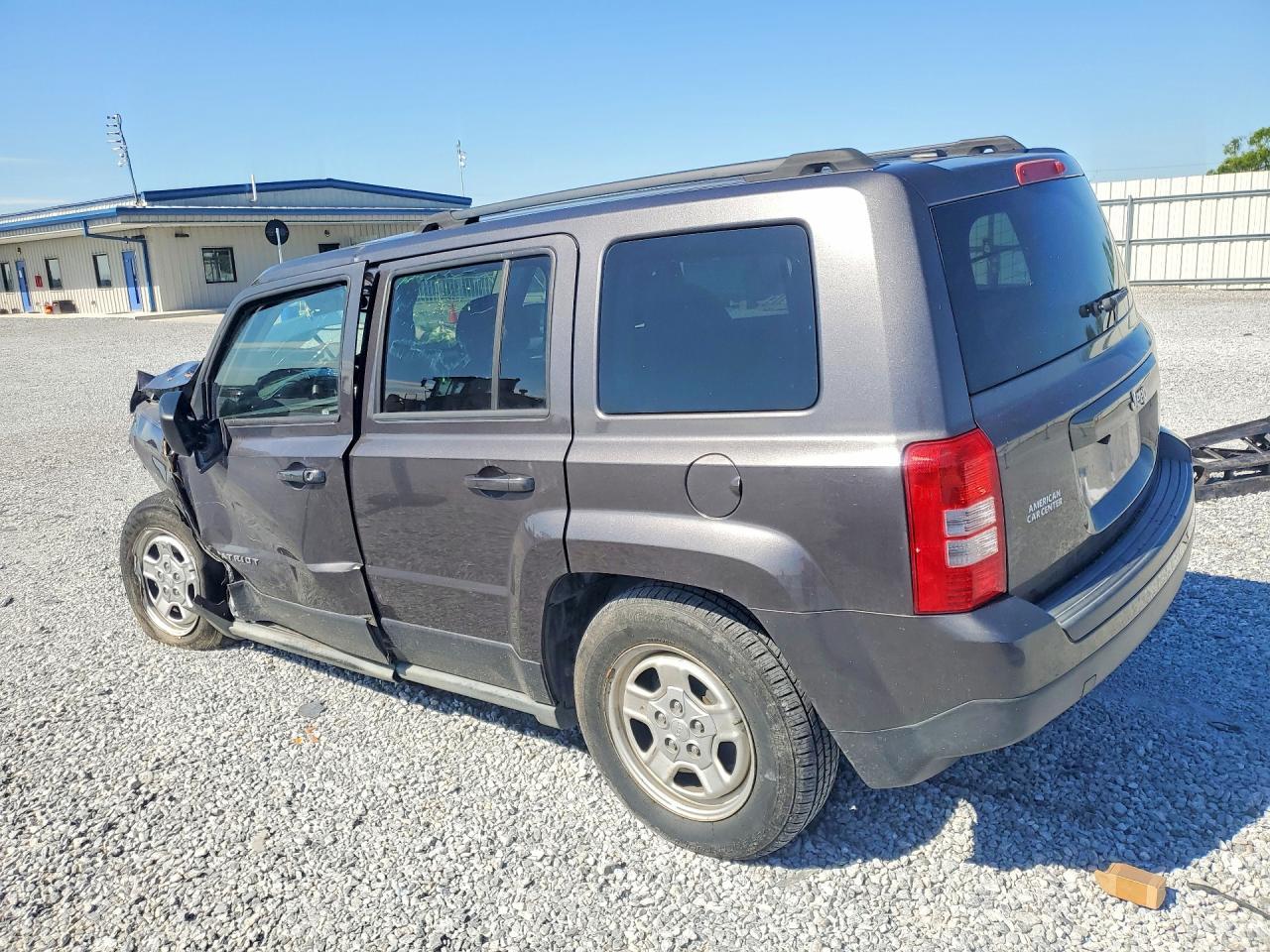 2017 Jeep Patriot Sport - Image 2
