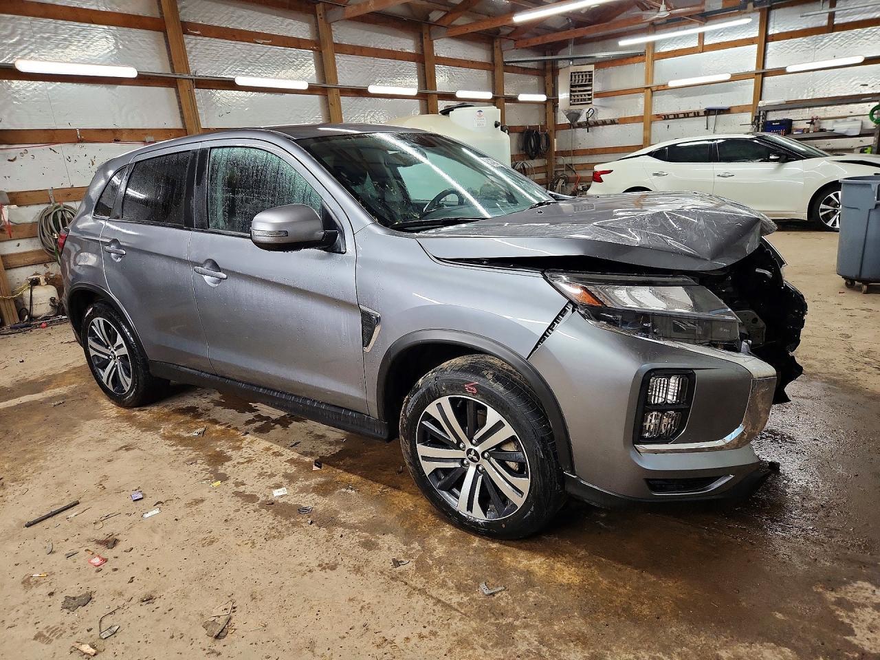 2025 Mitsubishi Outlander Sport S - Image 4