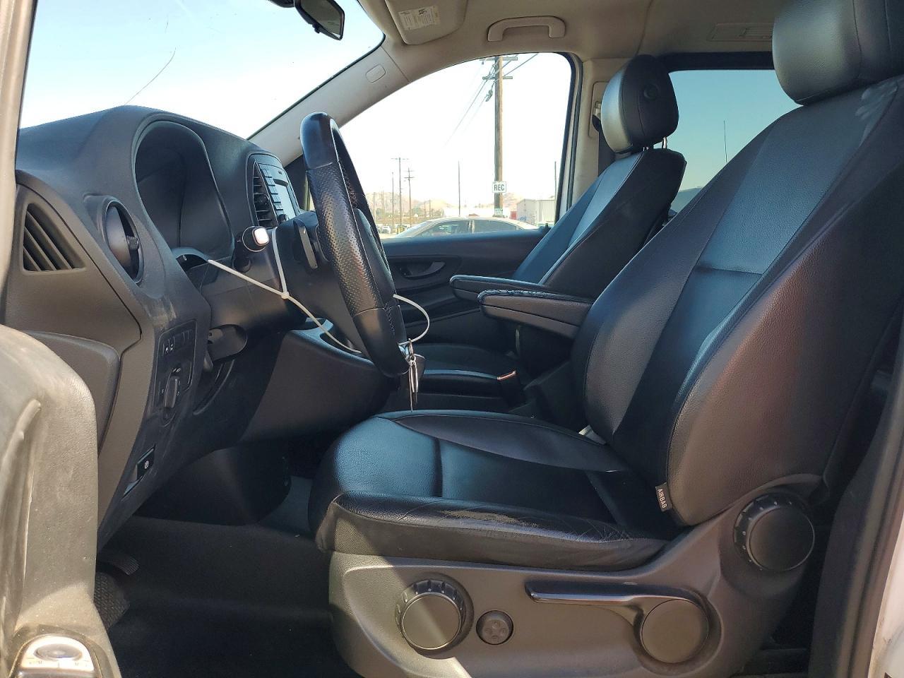 2019 Mercedes Benz Metris - Фото 7