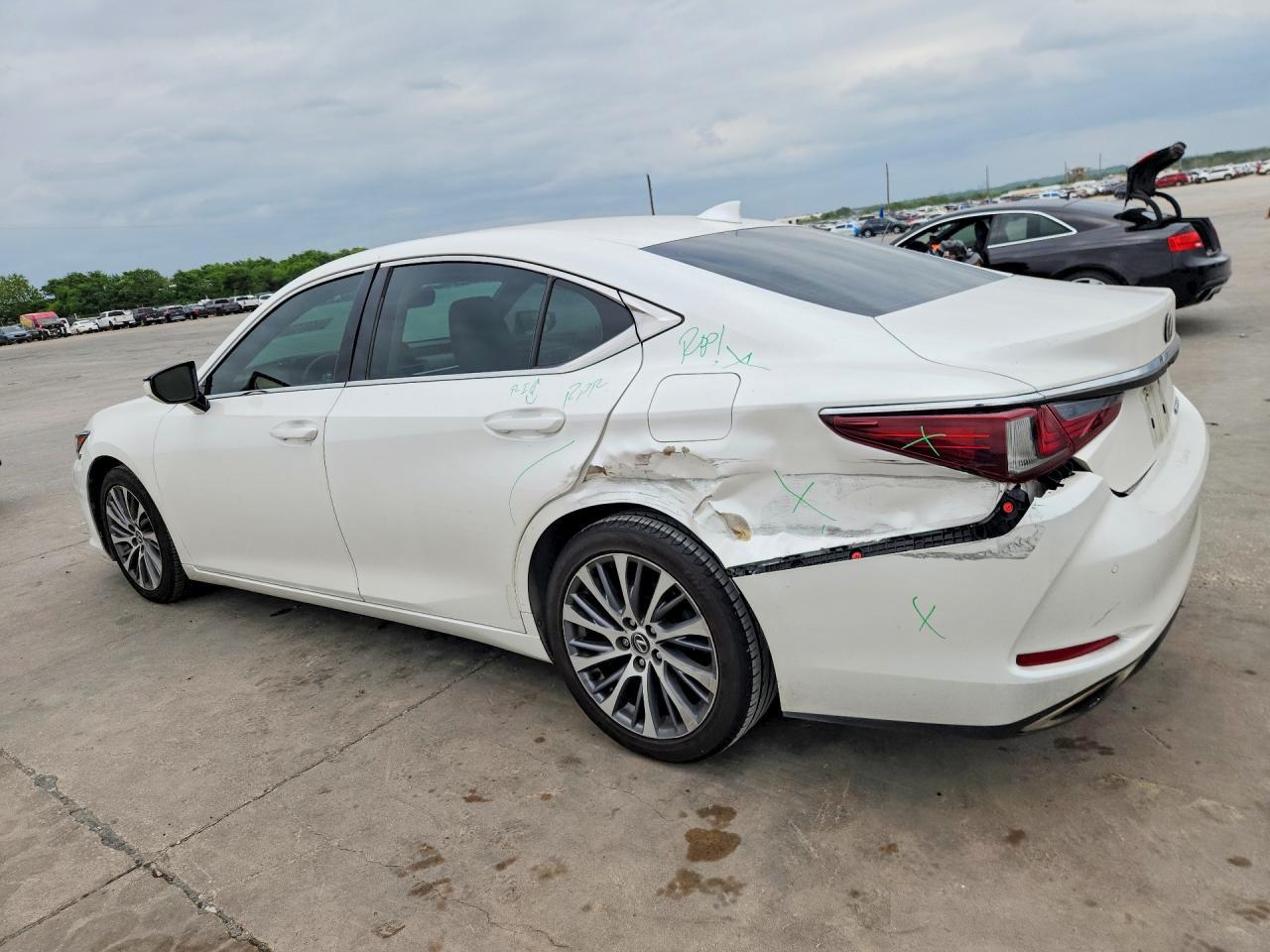 2019 Lexus Es 350 Luxury - Фото 2