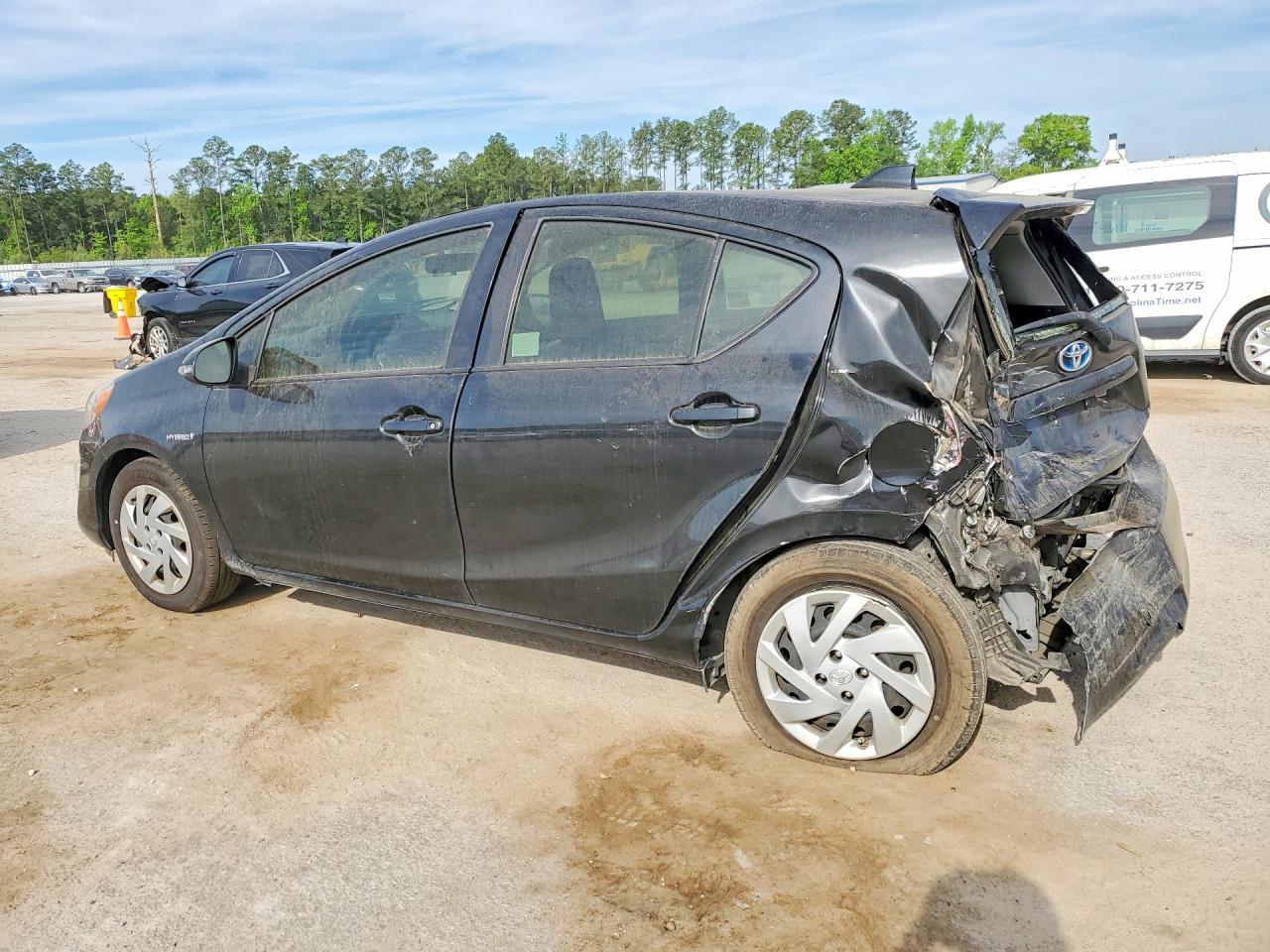 2015 Toyota Prius - Фото 2
