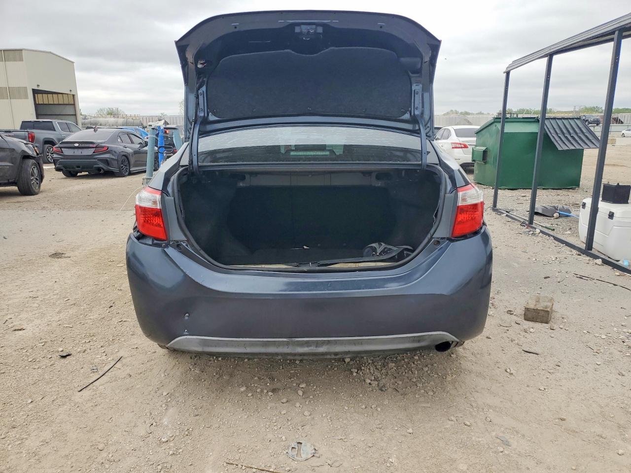 2016 Toyota Corolla Le - Image 6