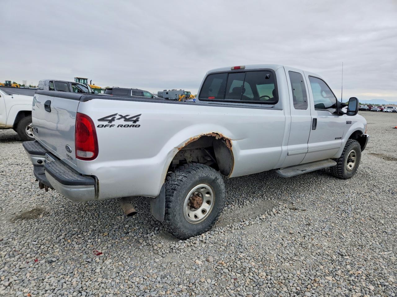 2001 Ford F250 Super Duty - Фото 3