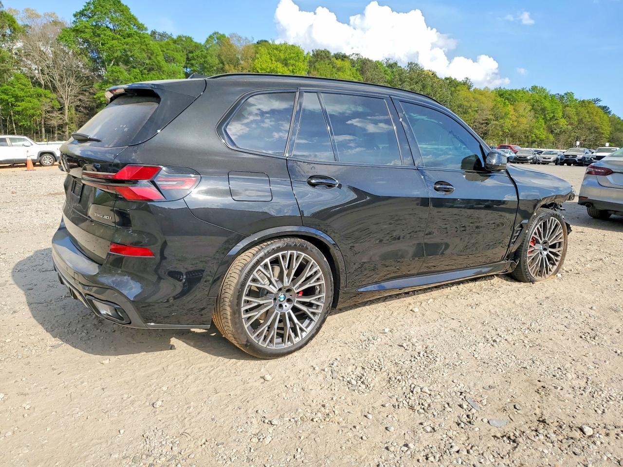 2026 BMW X5 xDrive40I - Фото 3