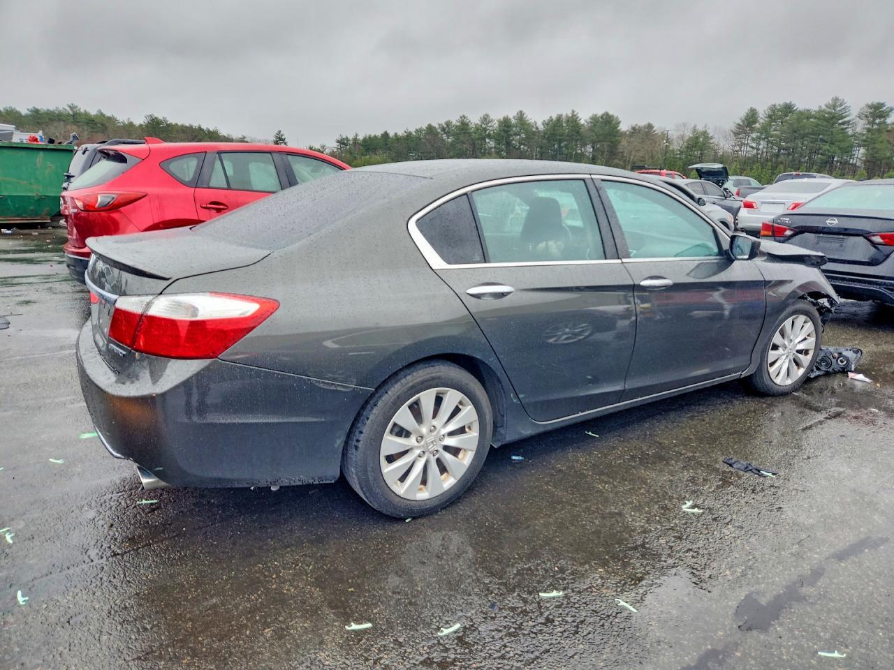 2015 Honda Accord Sport - Image 3