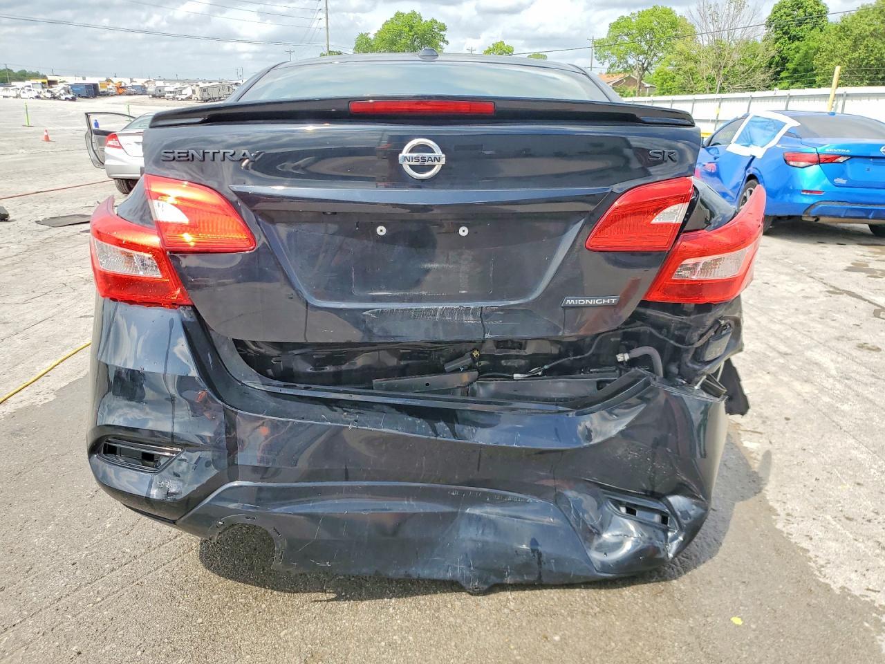 2018 Nissan Sentra Sr - Фото 6