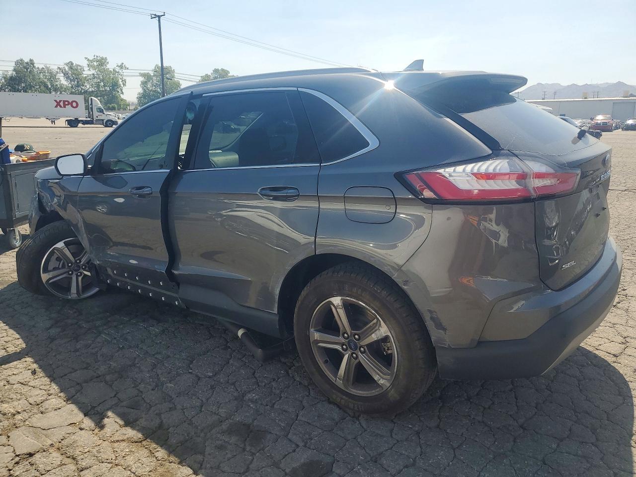 2022 Ford Edge Sel - Фото 2