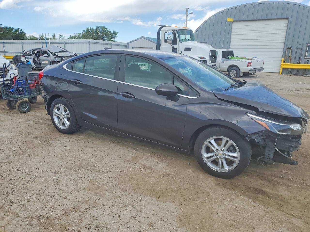 2016 Chevrolet Cruze Lt - Фото 4