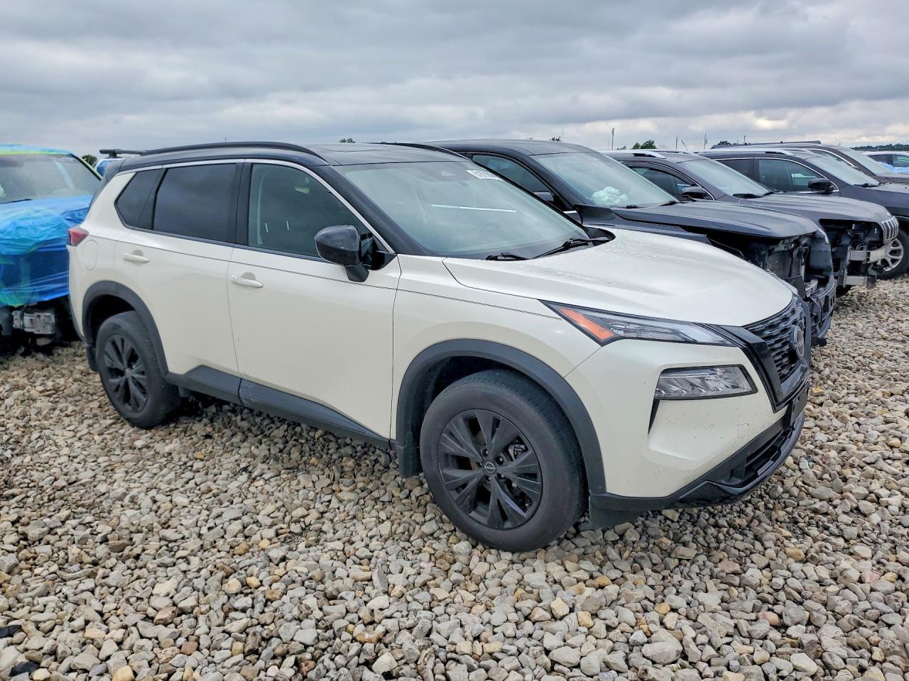 2023 Nissan Rogue Sv - Фото 4