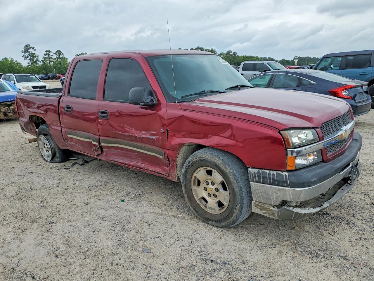 2004 Chevrolet Silverado C1500 - Image 4