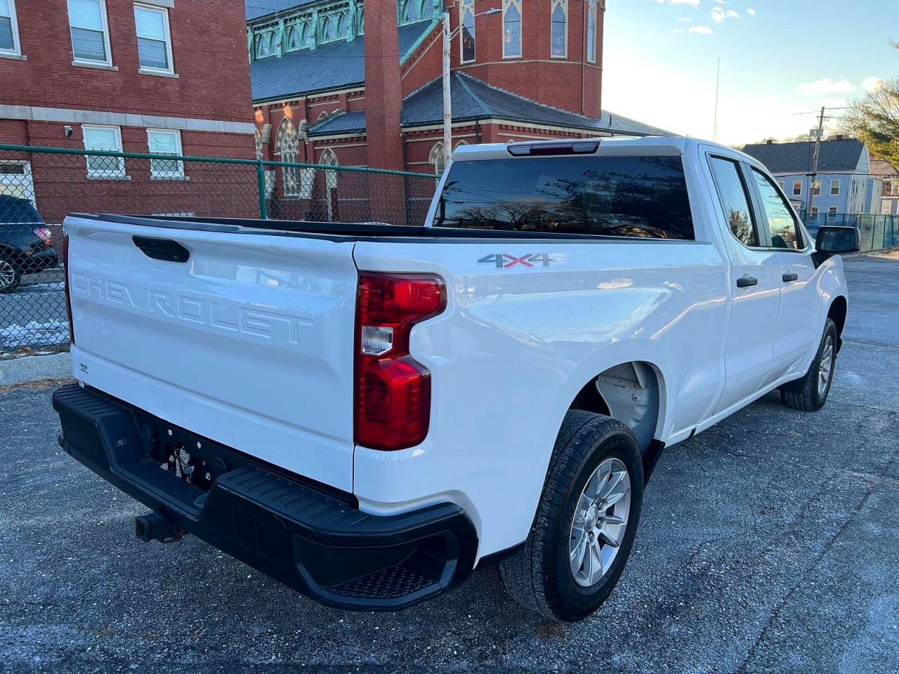 2020 Chevrolet Silverado K1500 - Фото 4