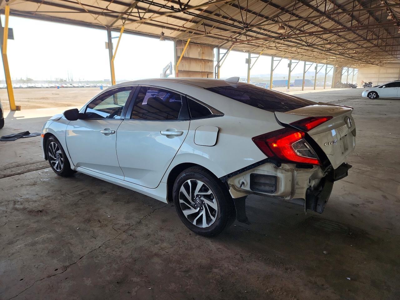 2018 Honda Civic Ex - Image 2