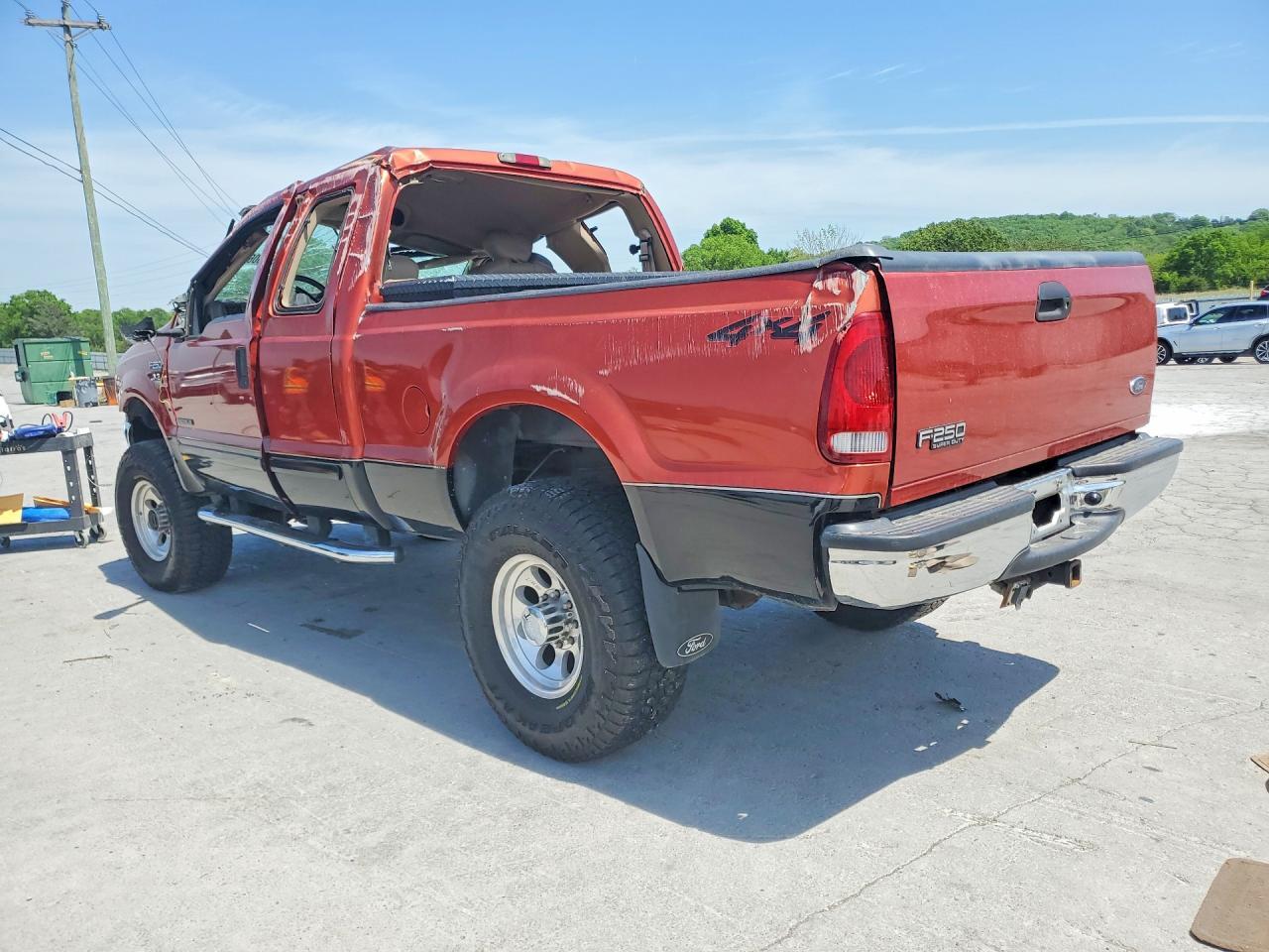 2001 Ford F250 Super Duty - Image 2