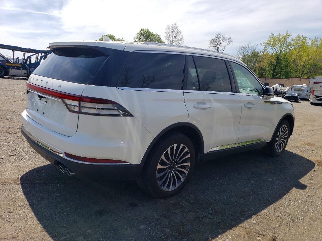 2023 Lincoln Aviator - Фото 3
