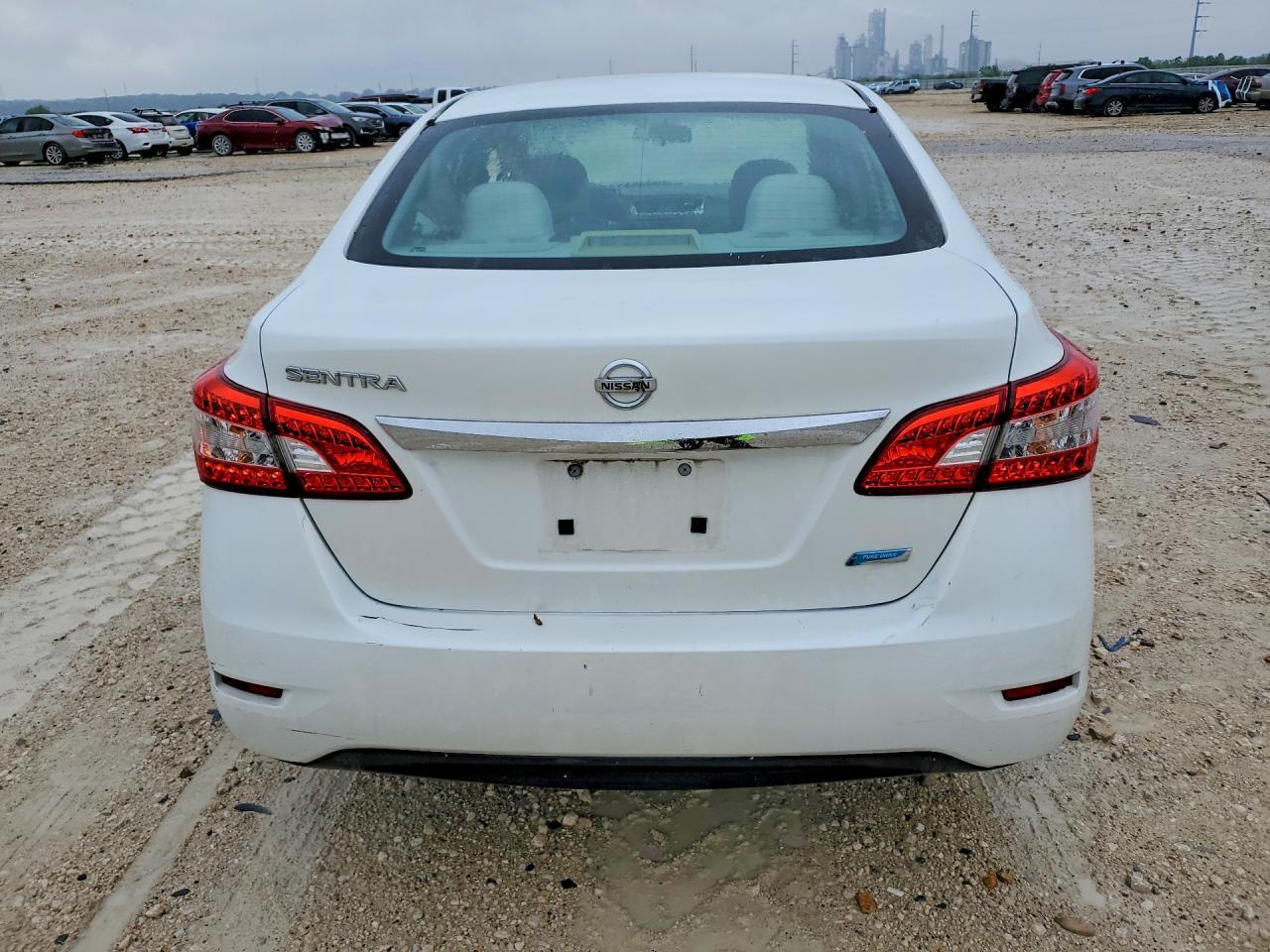 2013 Nissan Sentra S - Фото 6