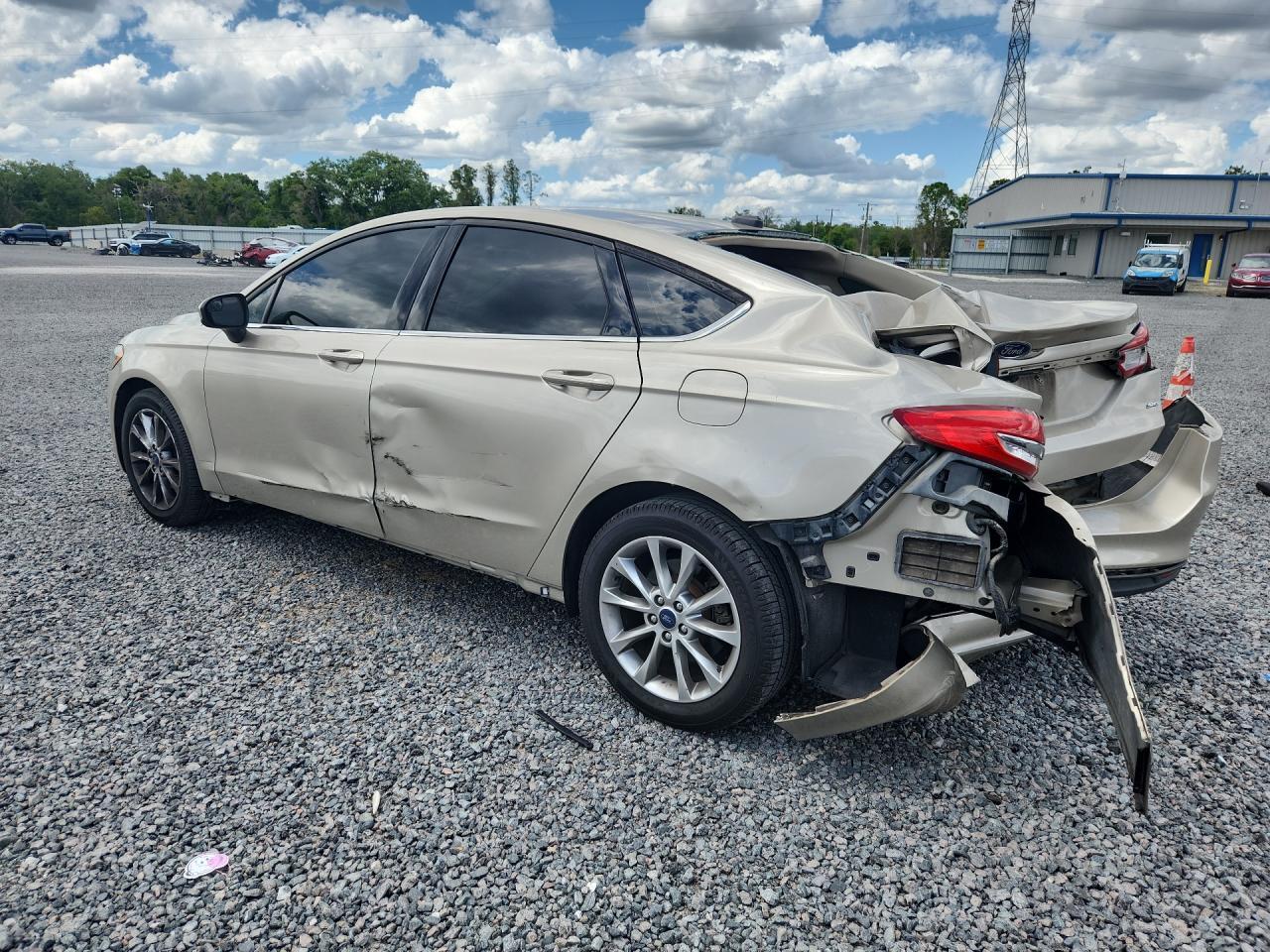 2017 Ford Fusion Se - Фото 2