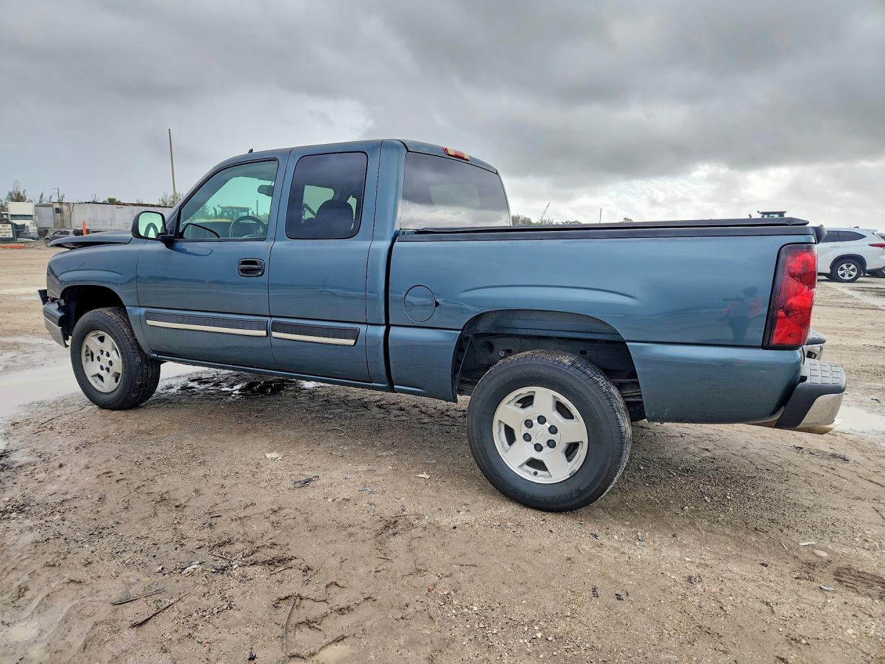 2007 Chevrolet Silverado C1500 Classic - Фото 2