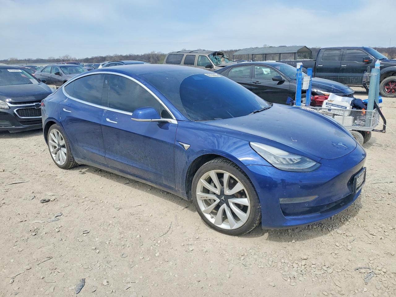 2018 Tesla Model 3 - Image 4