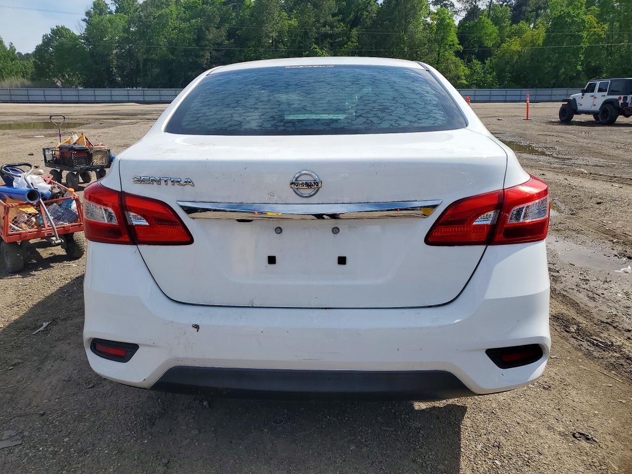 2019 Nissan Sentra S - Фото 6