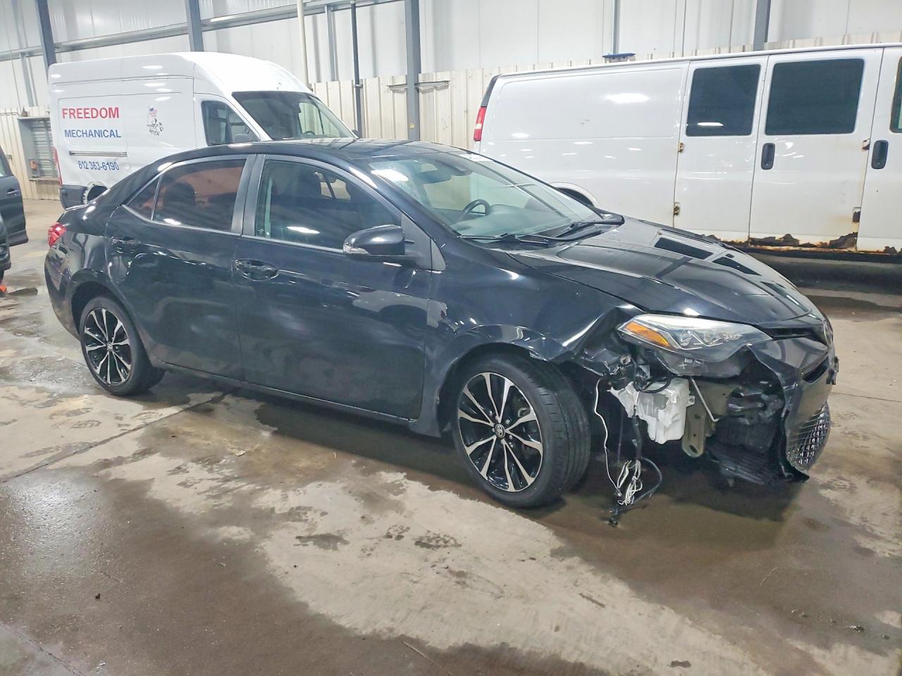 2017 Toyota Corolla Se - Фото 4