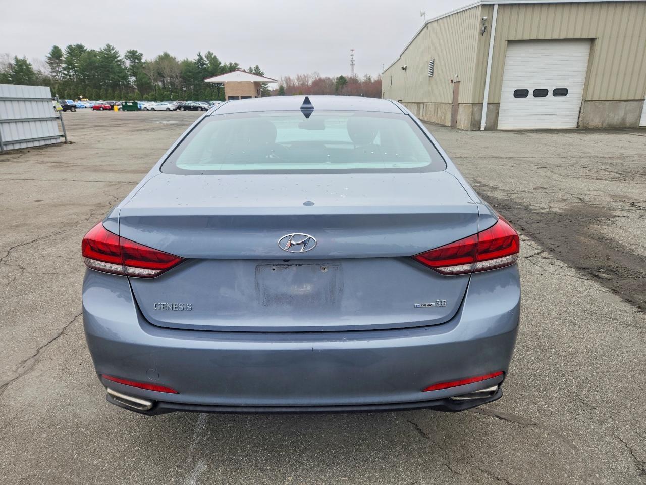 2016 Hyundai Genesis 3.8L - Image 6