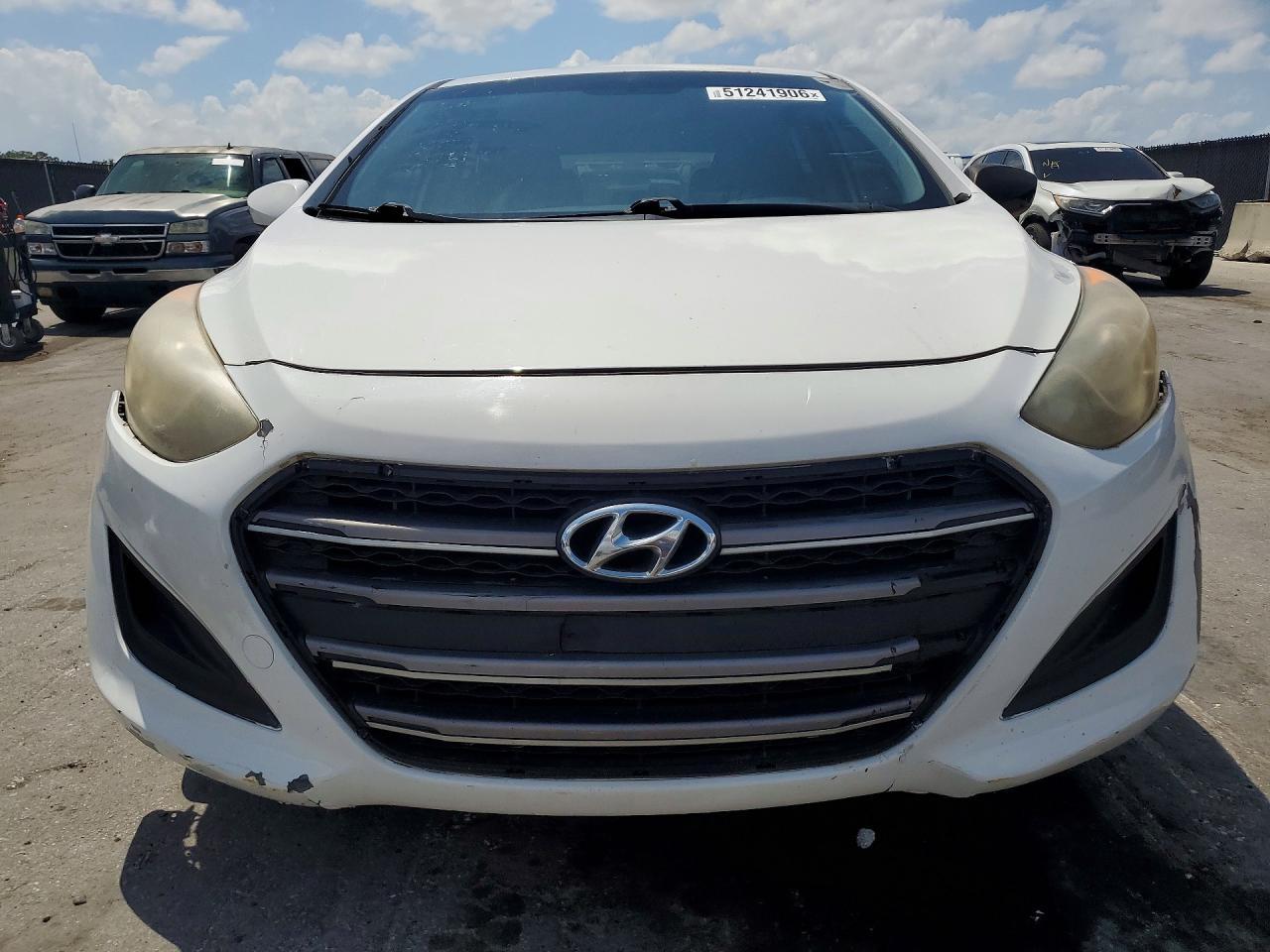2016 Hyundai Elantra Gt Base - Фото 5