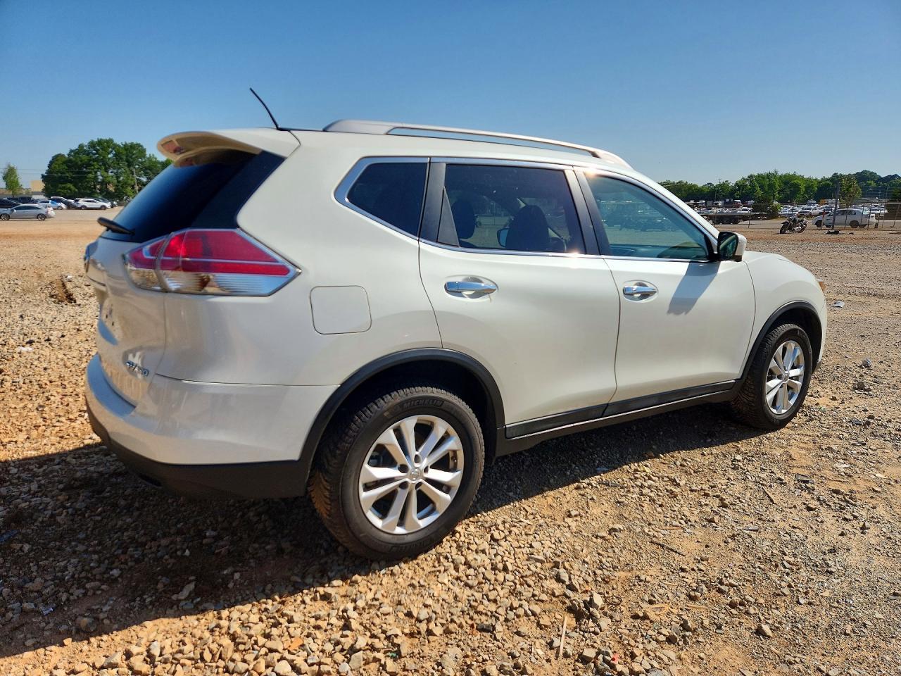 2015 Nissan Rogue Sv - Фото 3