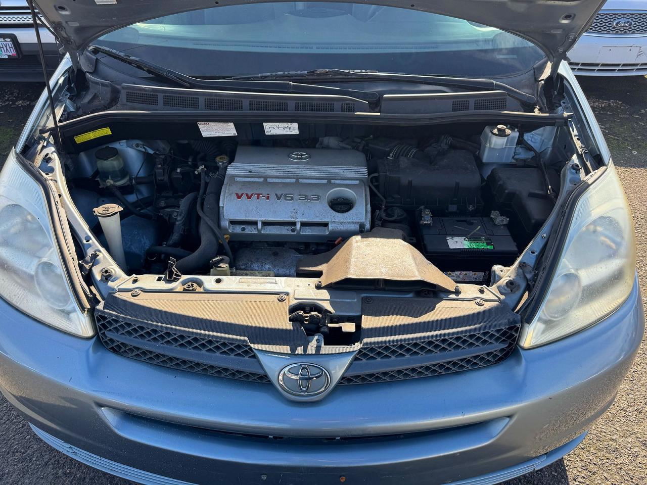 2004 Toyota Sienna Le 7 Passenger - Фото 7