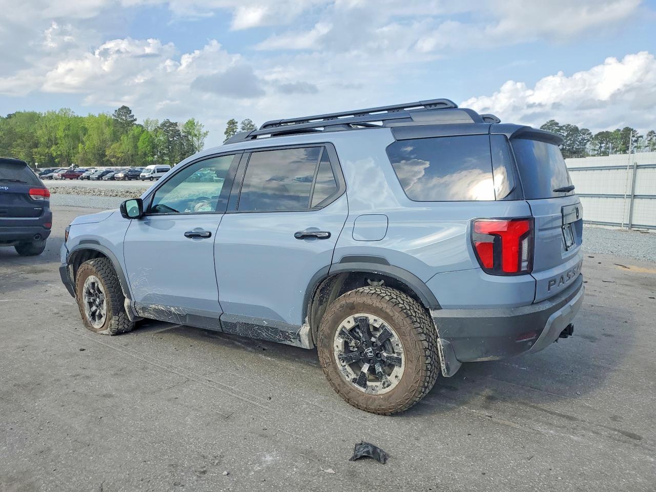2026 Honda Passport Trailsport Elite - Image 2