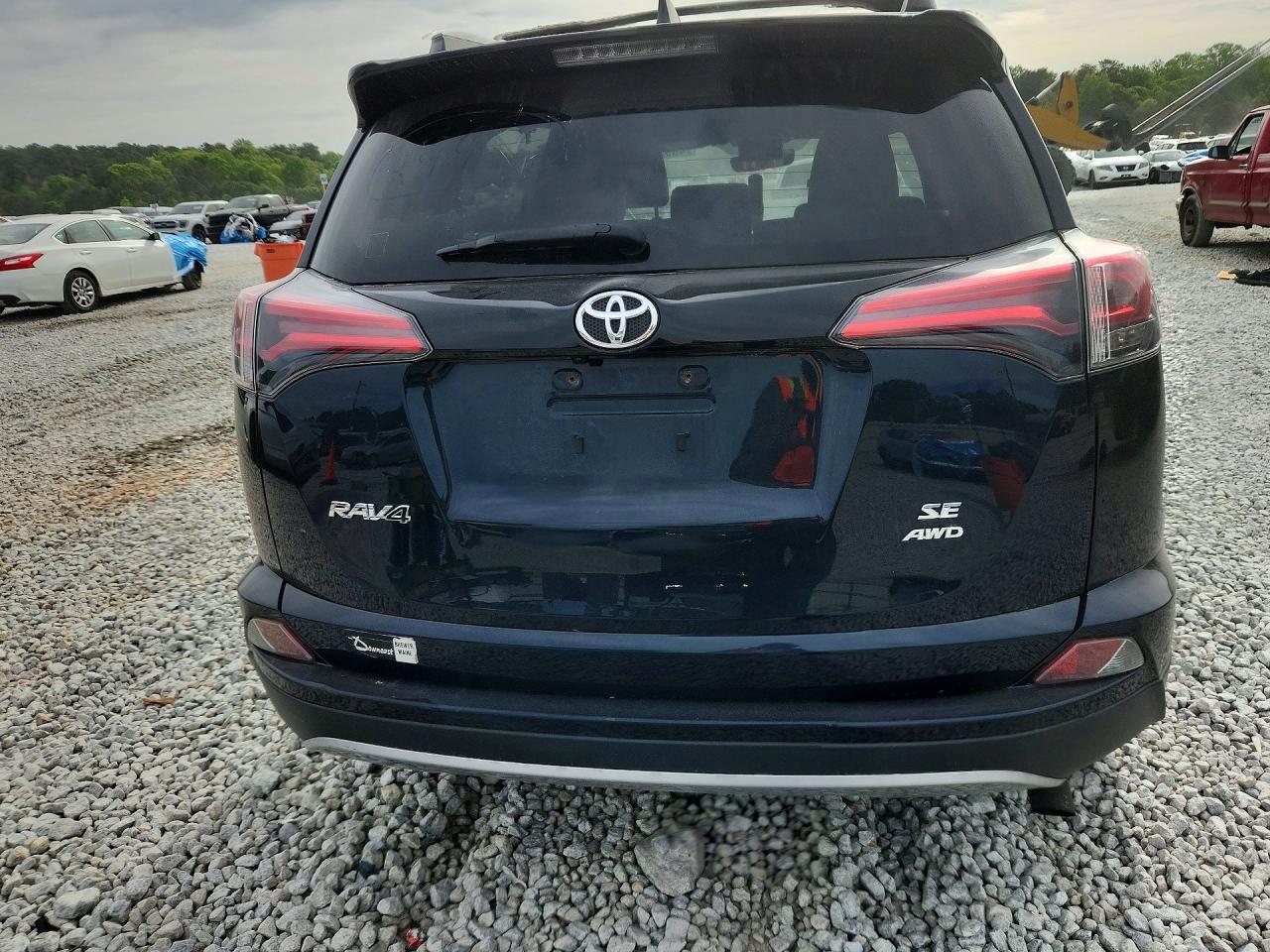 2017 Toyota Rav4 - Фото 6
