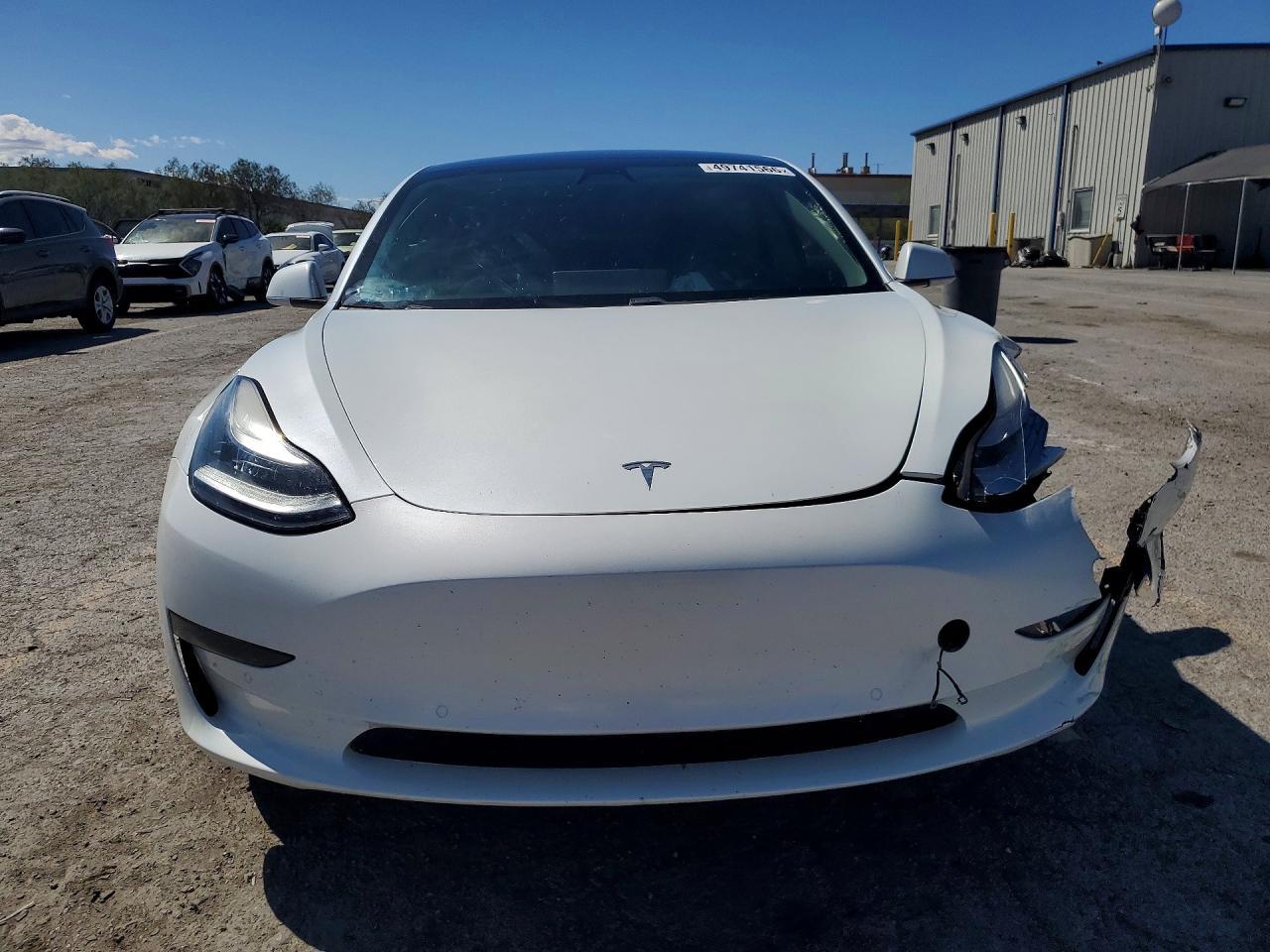 2020 Tesla Model 3 - Фото 5