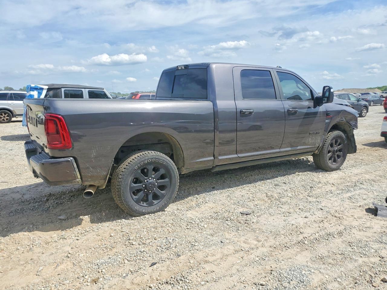 2025 Ram 2500 Laramie - Фото 3