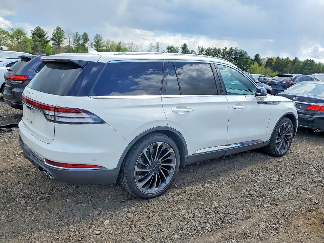 2020 Lincoln Aviator Reserve - Фото 3