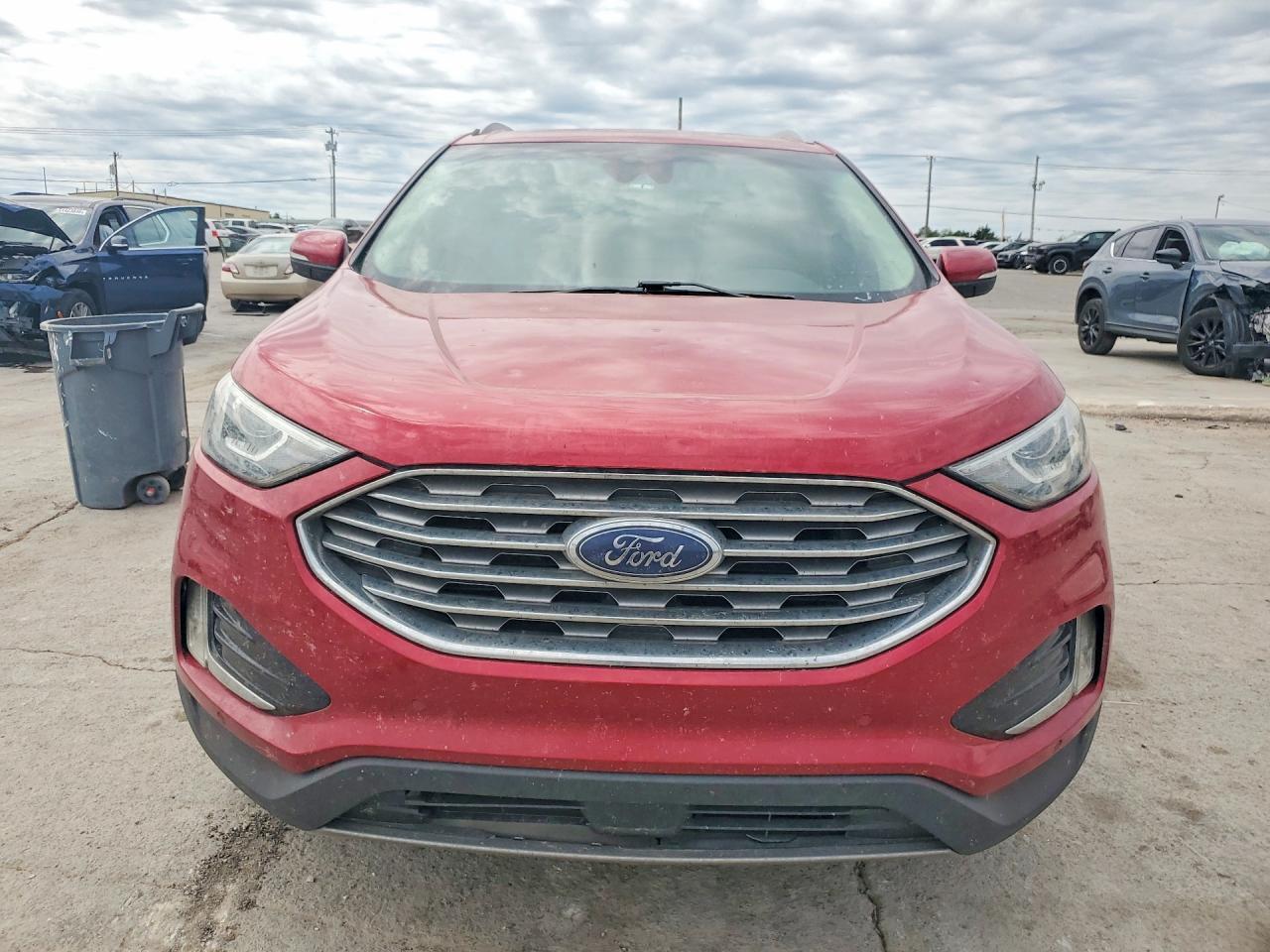 2020 Ford Edge Titanium - Фото 5