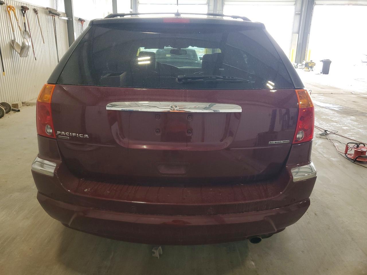 2008 Chrysler Pacifica Limited - Image 6