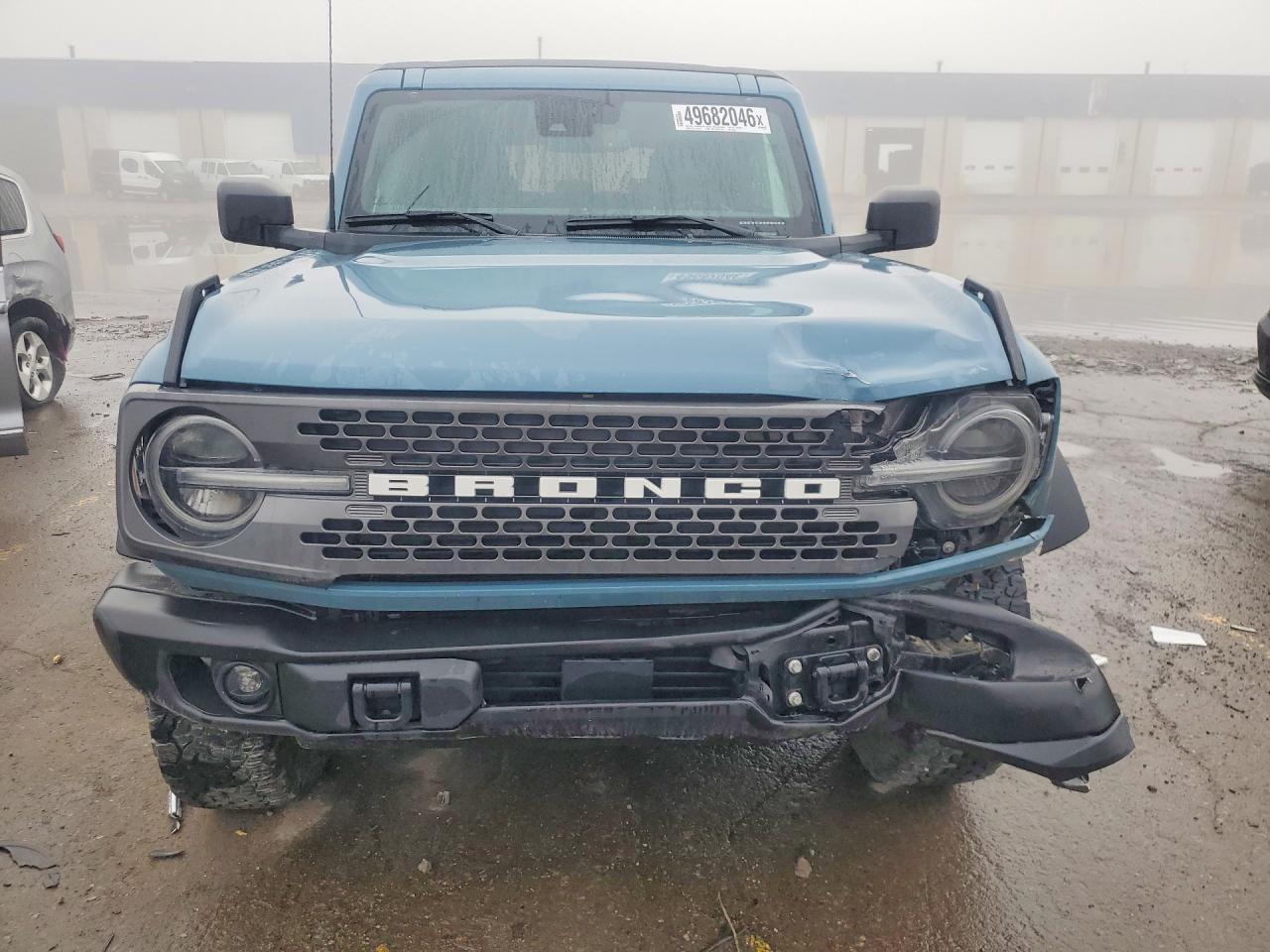 2022 Ford Bronco Base - Image 5