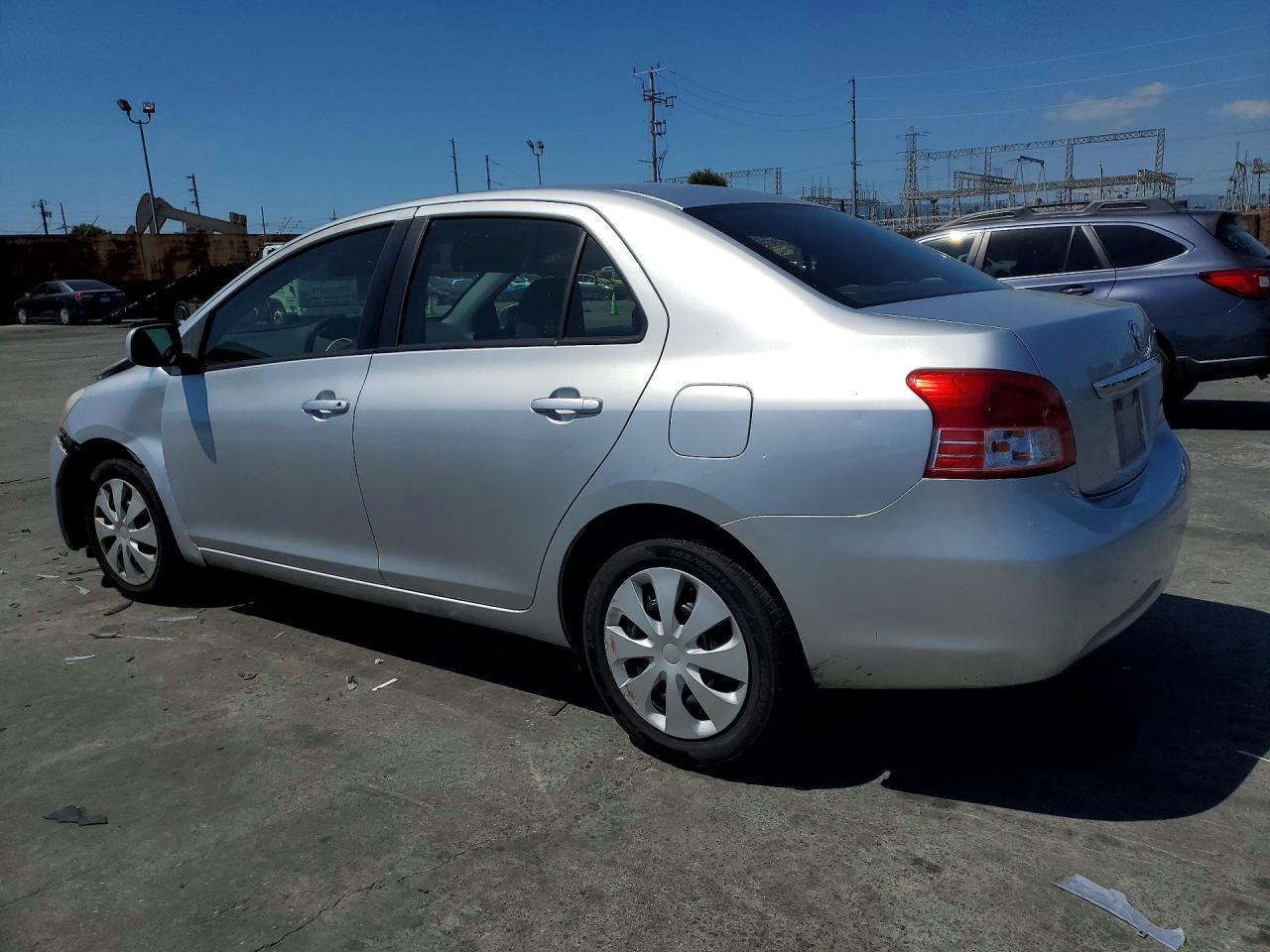 2012 Toyota Yaris Fleet - Image 2