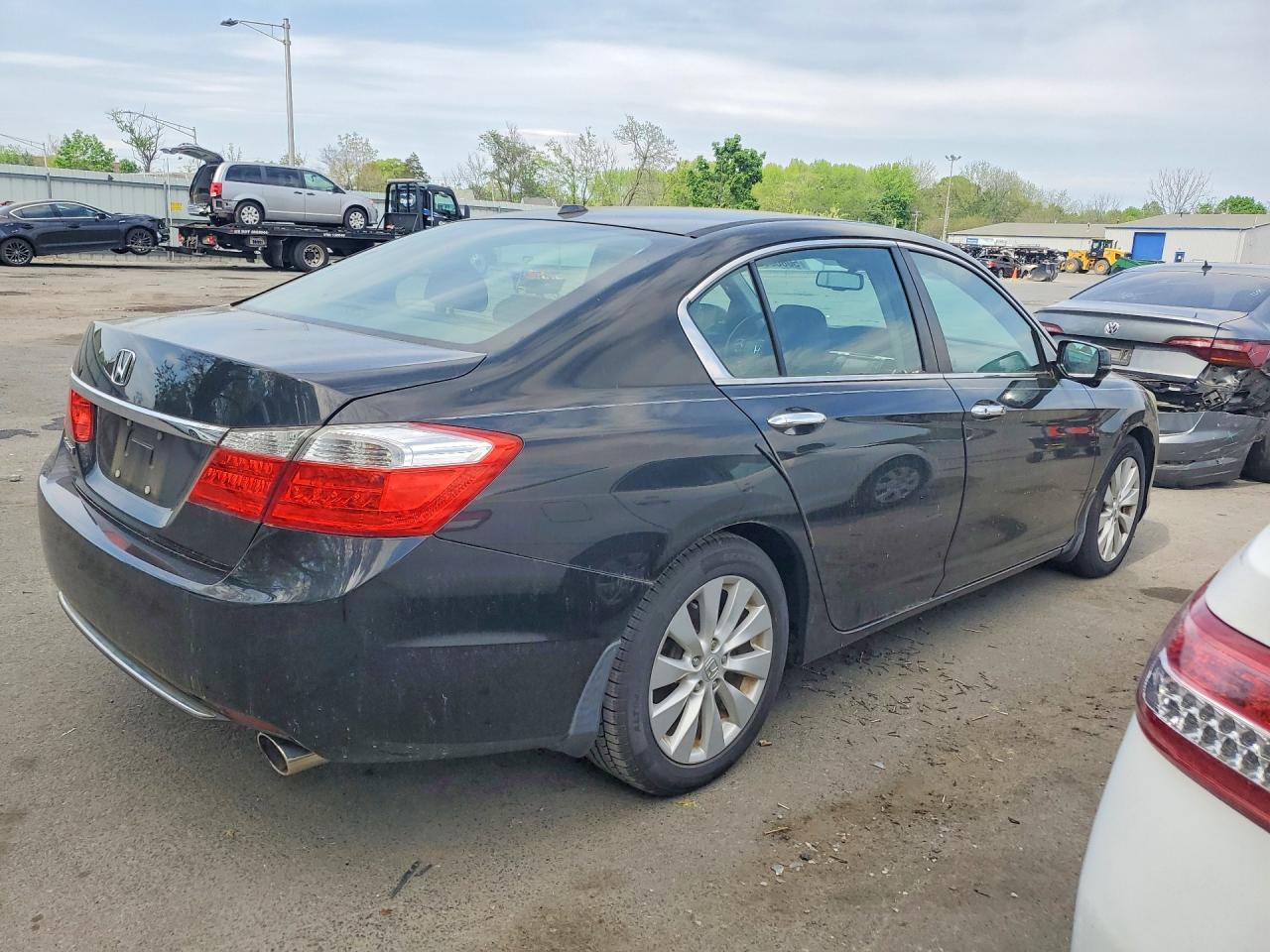 2014 Honda Accord - Image 3