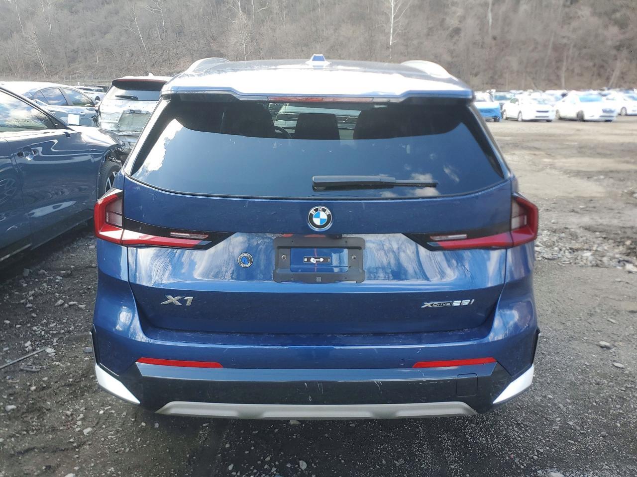 2025 BMW X1 xDrive28I - Image 6