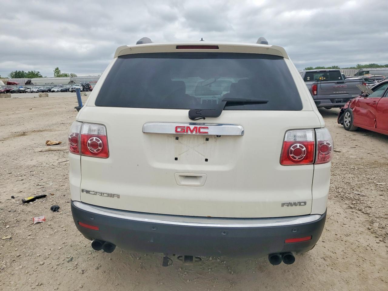 2011 GMC Acadia Slt-1 - Image 6