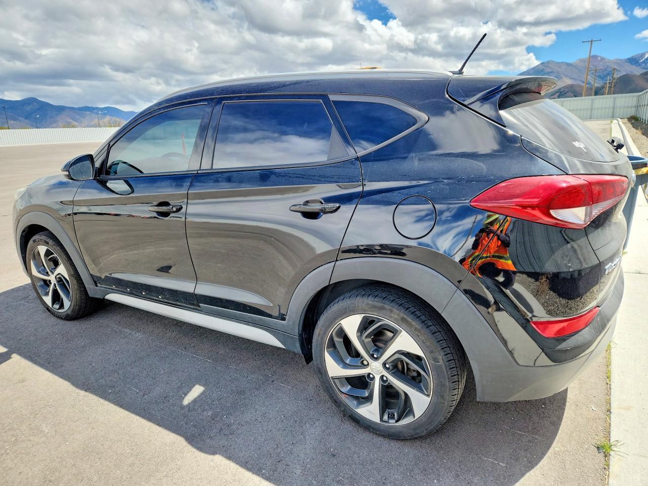 2017 Hyundai Tucson Sport - Фото 2