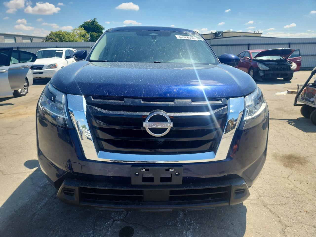 2022 Nissan Pathfinder S - Фото 5
