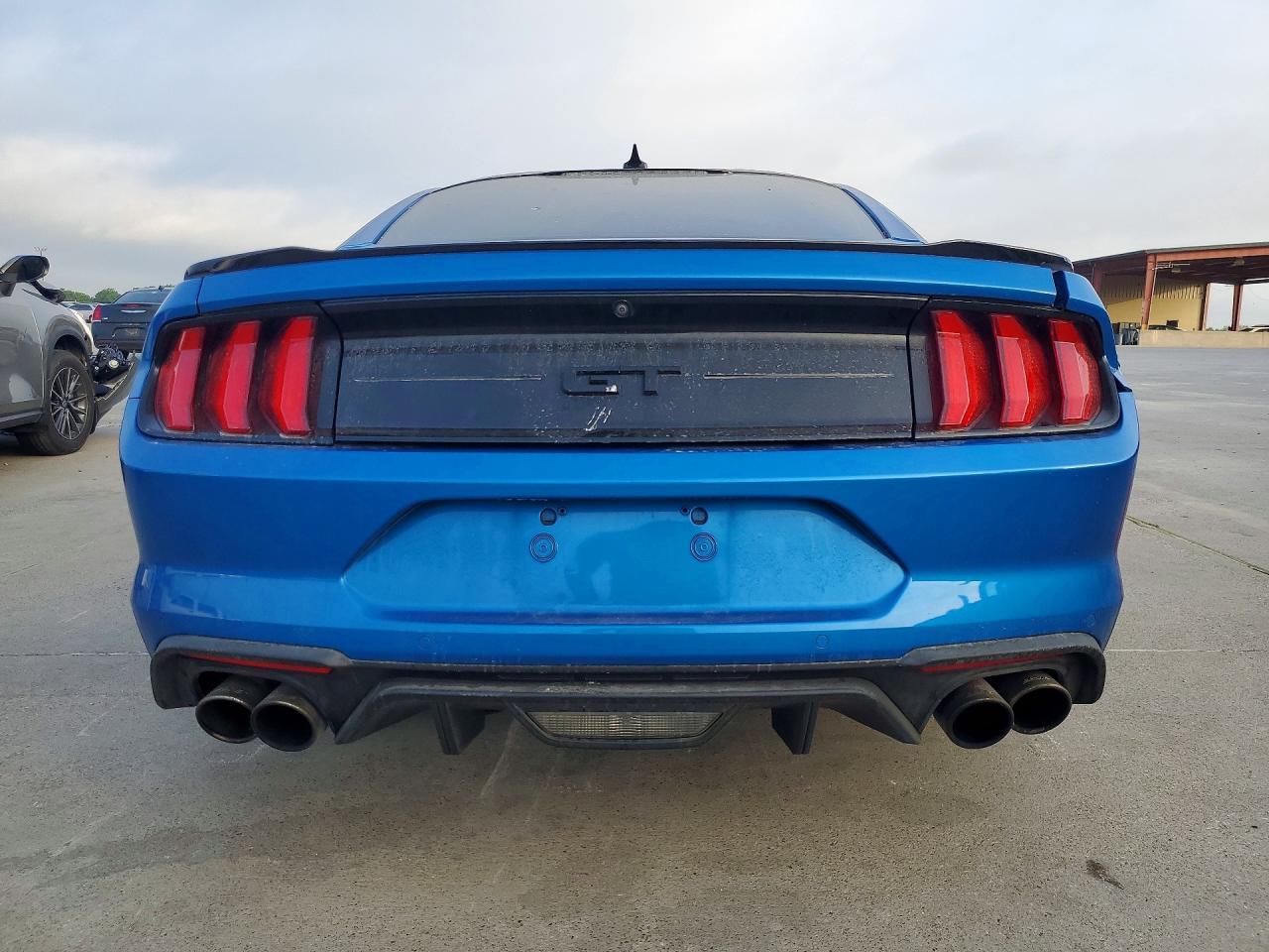 2021 Ford Mustang Gt - Фото 6