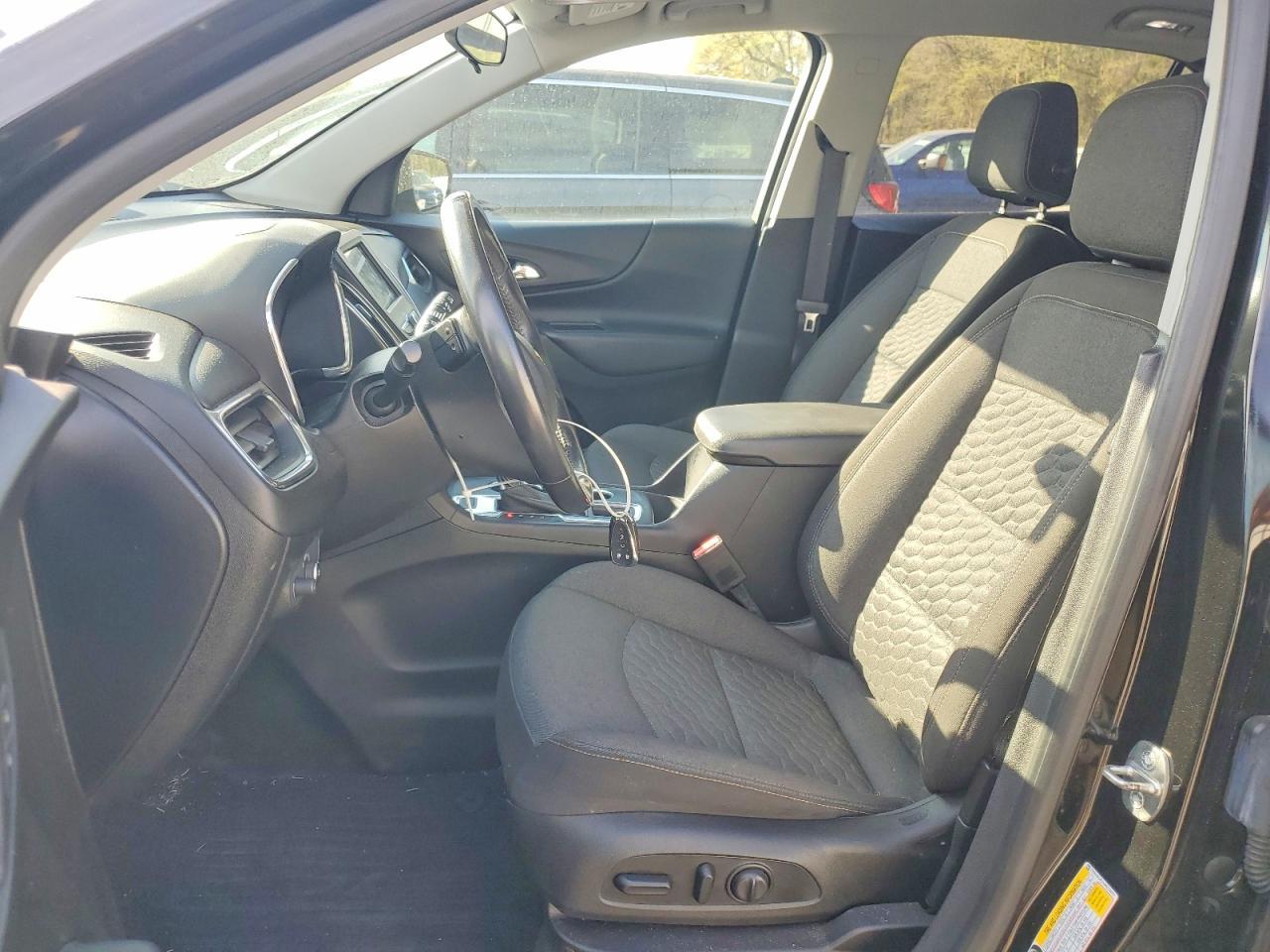 2019 Chevrolet Equinox Lt - Image 7
