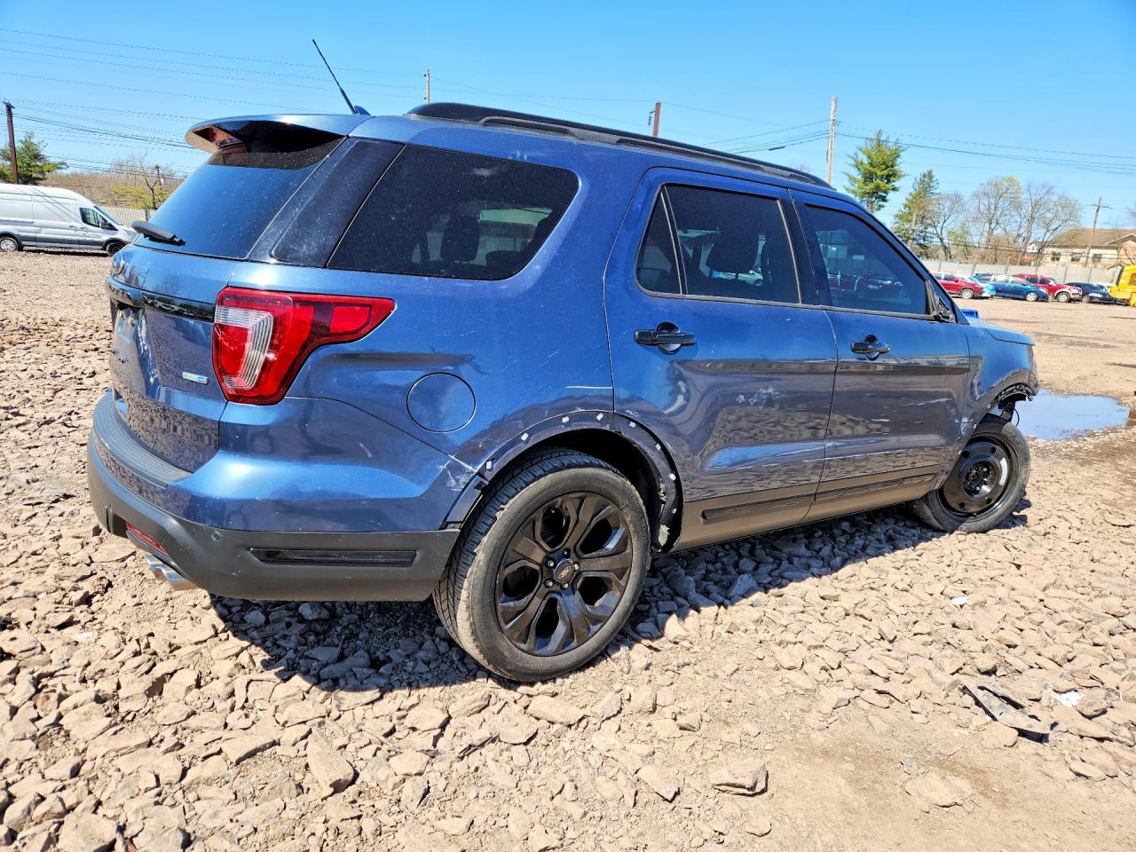2019 Ford Explorer Sport - Фото 3