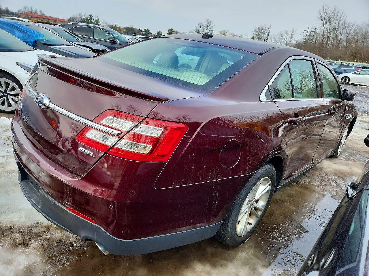 2018 Ford Taurus Sel - Фото 3