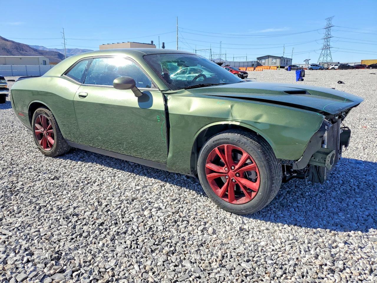 2022 Dodge Challenger Sxt - Фото 4